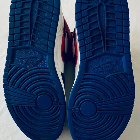 Nike Air Jordan 1 Mid Multicolored Swoosh Men’s Size 8-5” - Picture 5 of 7